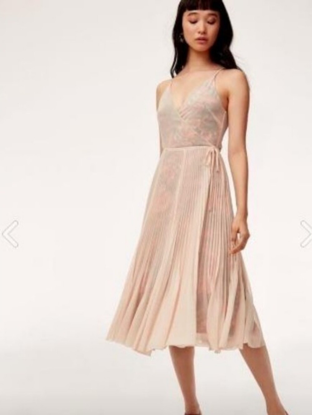 Wilfred Blush Pink Floral V-Neck Pleated Midi Dress - Picture 4 of 4